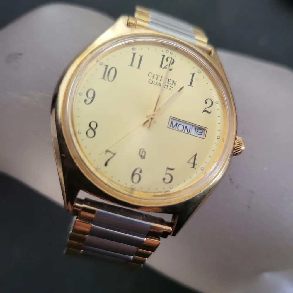 Men Citizen Quartz CQ Water Resistant Analog 36mm Dial Causal Round Watch